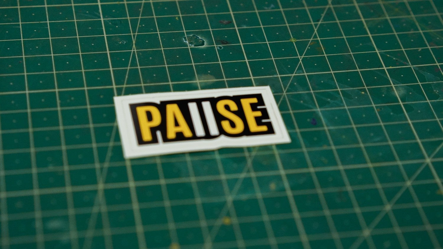PAIISE Retro Typography Sticker